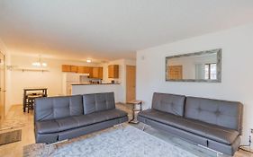 The Eastern Hale Hideaway
